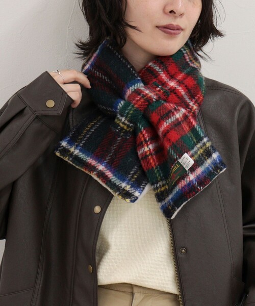 fredy emue(フレディエミュ)の「【TWEEDMILL/ツイードミル】別注カラーウール×フリースリバーマフラー(ストール/ショール・レディース・ホワイト系その他/グレー系その他/ブラック系その他/レッド系その他/ブルー系その他・FREE)」の19枚目の写真
