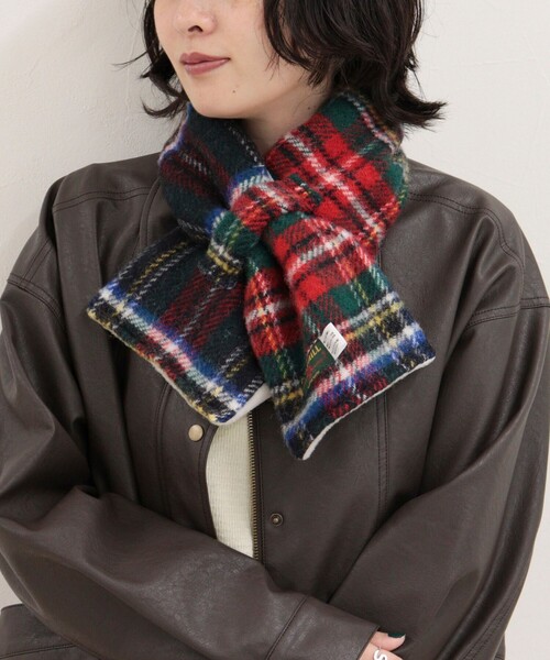 fredy emue(フレディエミュ)の「【TWEEDMILL/ツイードミル】別注カラーウール×フリースリバーマフラー(ストール/ショール・レディース・ホワイト系その他/グレー系その他/ブラック系その他/レッド系その他/ブルー系その他・FREE)」の20枚目の写真