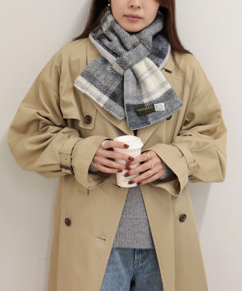 fredy emue(フレディエミュ)の「【TWEEDMILL/ツイードミル】別注カラーウール×フリースリバーマフラー(ストール/ショール・レディース・ホワイト系その他/グレー系その他/ブラック系その他/レッド系その他/ブルー系その他・FREE)」の22枚目の写真