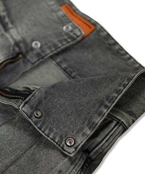 UNIVERSAL OVERALL（ユニバーサルオーバーオール）の「HIGH WAIST WIDE / デニムパンツ / ワイドパンツ（デニムパンツ・レディース・ブルー/ブラック・M/L）」の8枚目の写真