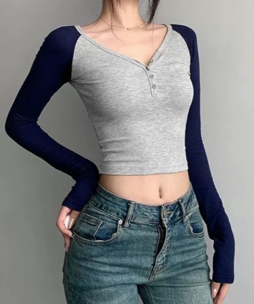 Sibra(シブラ)の「【秋冬新作】配色ラグランヘンリーネックリブ長袖トップス(Tシャツ/カットソー・レディース・グレー・M)」の10枚目の写真