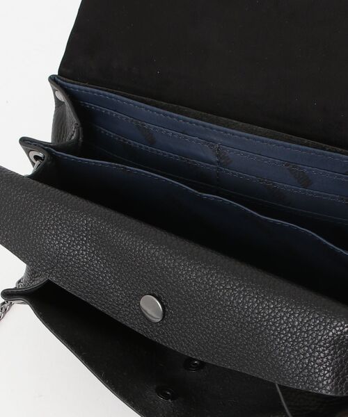 Harley-Davidson（ハーレーダビッドソン）の「【Harley-Davidson/ハーレーダビッドソン】Women's Bar & Shield Leather Flap Crossbody Purse MHW070/08（ショルダーバッグ・レディース・ブラック・FREE）」の4枚目の写真