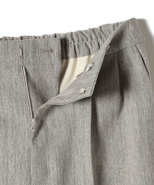 SHIPS(シップス)の「〈洗濯機可能〉FUNCTION セミ ワイド パンツ 26AW(スラックス・レディース・ネイビー/ベージュ系・40/38/36/34)」の4枚目の写真
