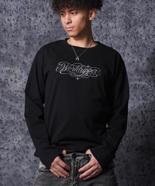 RIPPER(リッパー)の「【RIPPER】ラメ加工 レタリングロゴ クロップド ロンT / Glitter Lettering Logo Cropped Long Sleeve T-Shirt / ヘビーウェイト 短丈(Tシャツ/カットソー・メンズ・ブラック/ホワイト・S/M/L)」の1枚目の写真