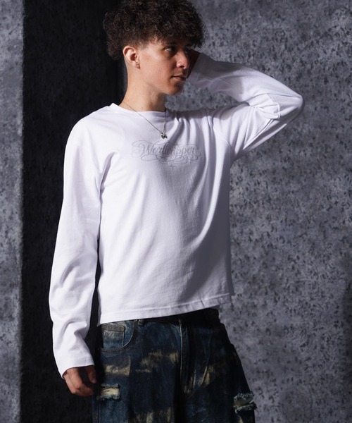 RIPPER(リッパー)の「【RIPPER】ラメ加工 レタリングロゴ クロップド ロンT / Glitter Lettering Logo Cropped Long Sleeve T-Shirt / ヘビーウェイト 短丈(Tシャツ/カットソー・メンズ・ブラック/ホワイト・S/M/L)」の13枚目の写真