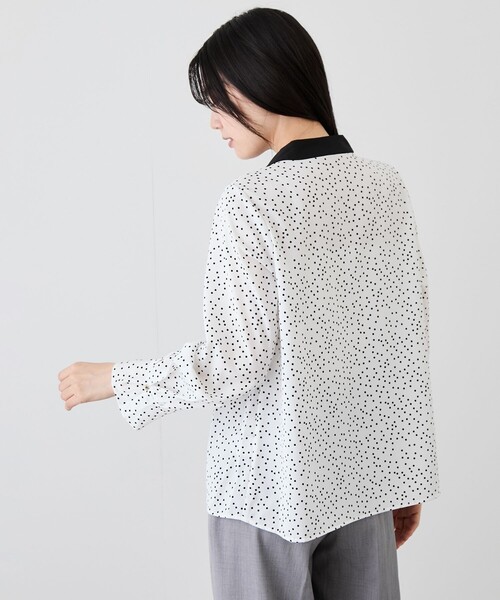 Jayro(ジャイロ)の「アシメナロータイブラウス(シャツ/ブラウス・レディース・ベージュ系その他/ネイビー/ホワイト系その他4/ブルー系その他2/ホワイト系その他2・M)」の8枚目の写真