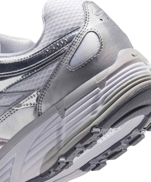 NIKE(ナイキ)の「ナイキ P-6000 シューズ / Nike P-6000 Shoes CN0149-100 White(スニーカー・メンズ・ホワイト・26/27/28.5/26.5/27.5/28)」の9枚目の写真