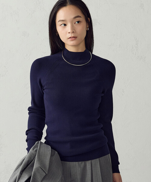 COMME CA ISM(コムサイズム)の「マシンウォッシャブル ハイネックニット(ニット/セーター・レディース・ネイビー/チャコール/グリーン/ホワイト・M/L)」の4枚目の写真