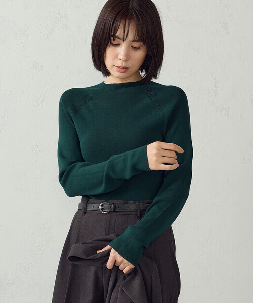 COMME CA ISM(コムサイズム)の「マシンウォッシャブル ハイネックニット(ニット/セーター・レディース・ネイビー/チャコール/グリーン/ホワイト・M/L)」の1枚目の写真