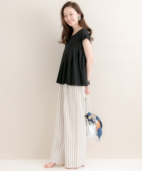 URBAN RESEARCH（アーバンリサーチ）の「UR レースアップTシャツ（Tシャツ/カットソー・レディース・トップグレー/グリーン/ブラック・FREE）」の4枚目の写真