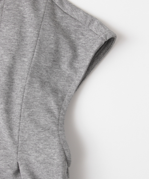 URBAN RESEARCH（アーバンリサーチ）の「UR レースアップTシャツ（Tシャツ/カットソー・レディース・トップグレー/グリーン/ブラック・FREE）」の20枚目の写真