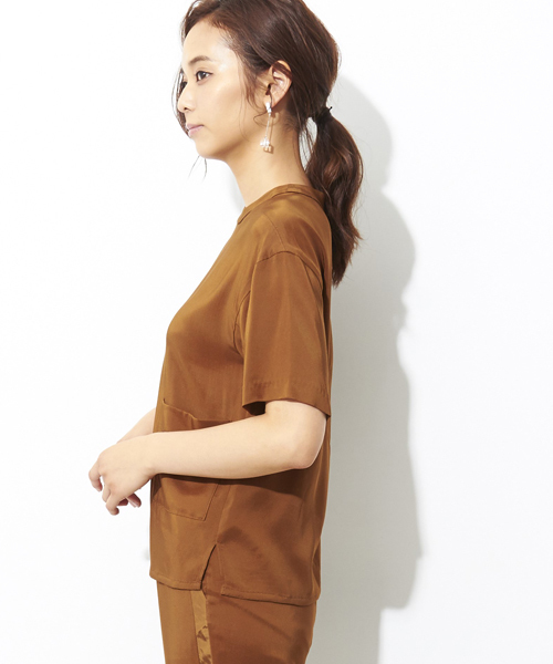 STUDIOUS（ステュディオス）の「ラスターポケットブラウス（シャツ/ブラウス・レディース・ネイビー/ブラウン・FREE）」の6枚目の写真