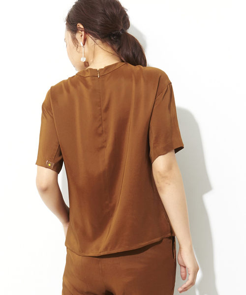 STUDIOUS（ステュディオス）の「ラスターポケットブラウス（シャツ/ブラウス・レディース・ネイビー/ブラウン・FREE）」の7枚目の写真