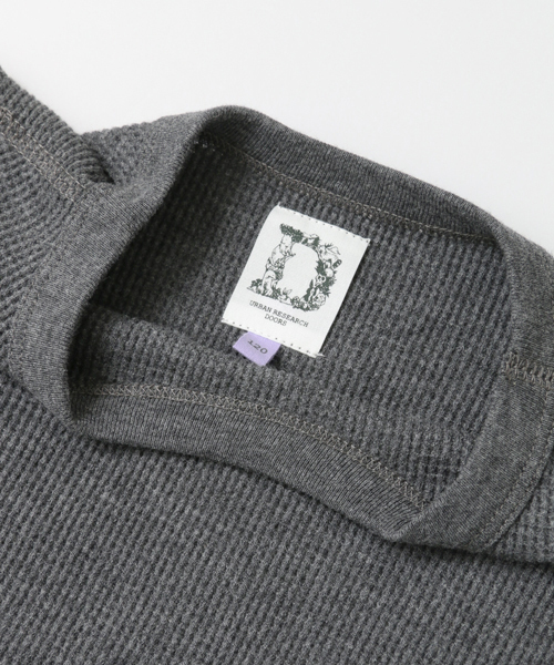URBAN RESEARCH DOORS（アーバンリサーチドアーズ）の「DOORS ワッフルロンT（Tシャツ/カットソー・キッズ・チャコールグレー/オフホワイト・135/120/105/90）」の7枚目の写真