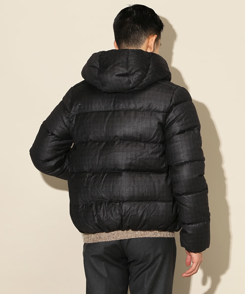 martinique（マルティニーク）の「DUVETICA / Dionisio-wool（ダウンジャケット/コート・メンズ・チャコールグレー/グレー・44/46/48）」の5枚目の写真