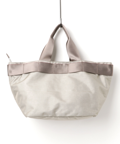 BRIEFING(ブリーフィング)の「NYLON TOTE M / ナイロン トート M(トートバッグ・レディース・アーミー/ベージュ/レオパード/マスタード/ブラック/ブラック系その他/ブルー系その他・FREE/SMALL)」の3枚目の写真