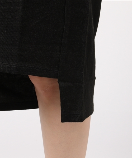 MOUSSY（マウジー）の「SW V/N JERSEY MINI DRESS（ワンピース・レディース・アイボリー/ブラック・FREE）」の8枚目の写真