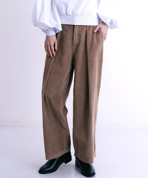 MERLOT（メルロー）の「コーデュロイタックワイドパンツ2396（その他パンツ・レディース・ネイビー/オフホワイト/イエロー/モカ・FREE）」の3枚目の写真