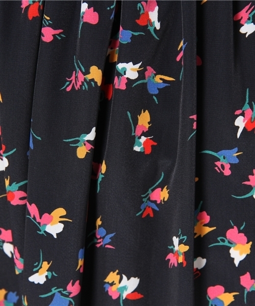 Khaju(カージュ)の「Khaju:フラワーキャミマキシワンピース(ワンピース・レディース・ブラック/ネイビー・ONE SIZE)」の11枚目の写真