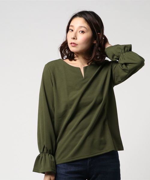 Pierrot（ピエロ）の「キーネック キャンディースリーブ カットジョーゼット Tブラウス（シャツ/ブラウス・レディース・ブラック/ベージュ/マスタード/カーキ/ミント/ネイビー/ブルー・L/M）」の16枚目の写真