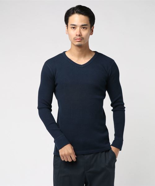 COLONY 2139（コロニートゥーワンスリーナイン）の「ワッフルVネック長袖Tシャツ（Tシャツ/カットソー・メンズ・オフホワイト/グレー/ブラック/マスタード/ネイビー・SMALL/MEDIUM/LARGE/X-LARGE）」の4枚目の写真