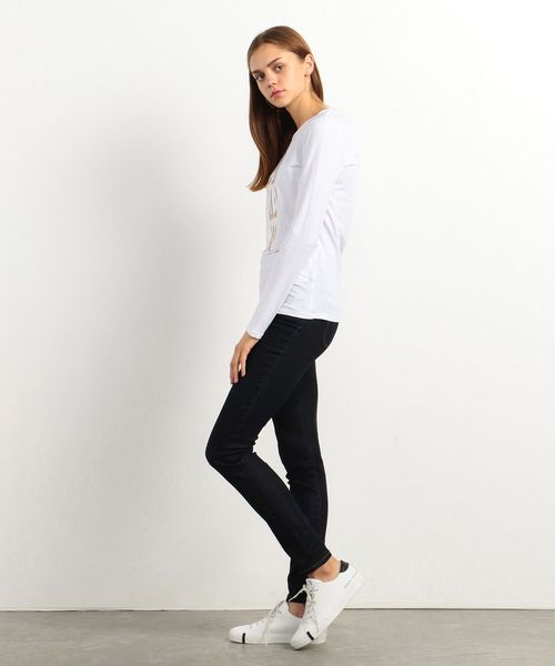 ARMANI EXCHANGE（アルマーニエクスチェンジ）の「【A|Xアルマーニ エクスチェンジ】スパンコールロゴ　ロングＴシャツ（Tシャツ/カットソー・レディース・ホワイト/ブラック・SMALL/MEDIUM/LARGE/X-SMALL）」の6枚目の写真