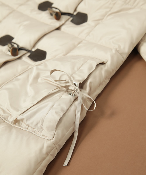 Soareak(ソアリーク)の「FURツキダッフルダウン(ダウンジャケット/コート・レディース・ブラック/キャメル・SMALL/MEDIUM)」の12枚目の写真