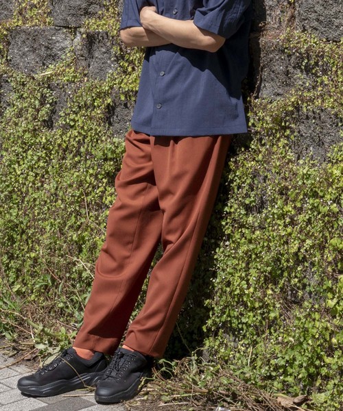 MAISON SPECIAL（メゾンスペシャル）の「ストレッチツイルワイドテーパードスラックス 【MAISON SPECIAL/メゾンスペシャル】（スラックス・メンズ・ライトパープル/イエロー/カーキ/ブラウン・44/46/48）」の2枚目の写真