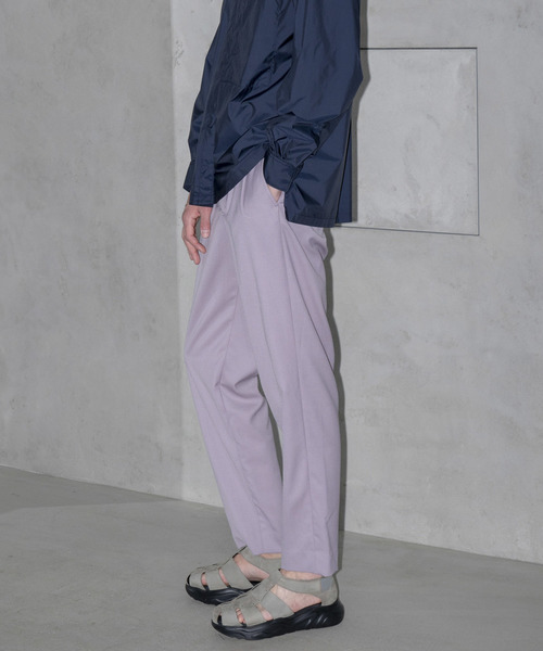 MAISON SPECIAL（メゾンスペシャル）の「ストレッチツイルワイドテーパードスラックス 【MAISON SPECIAL/メゾンスペシャル】（スラックス・メンズ・ライトパープル/イエロー/カーキ/ブラウン・44/46/48）」の15枚目の写真