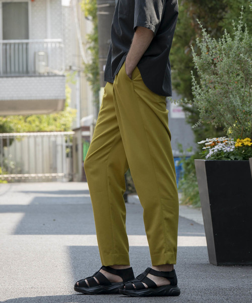 MAISON SPECIAL（メゾンスペシャル）の「ストレッチツイルワイドテーパードスラックス 【MAISON SPECIAL/メゾンスペシャル】（スラックス・メンズ・ライトパープル/イエロー/カーキ/ブラウン・44/46/48）」の17枚目の写真