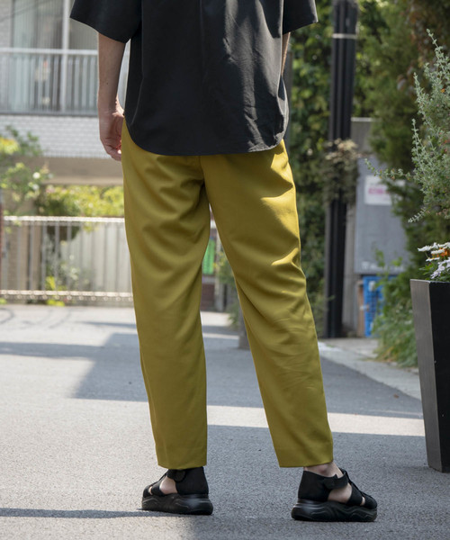MAISON SPECIAL（メゾンスペシャル）の「ストレッチツイルワイドテーパードスラックス 【MAISON SPECIAL/メゾンスペシャル】（スラックス・メンズ・ライトパープル/イエロー/カーキ/ブラウン・44/46/48）」の11枚目の写真