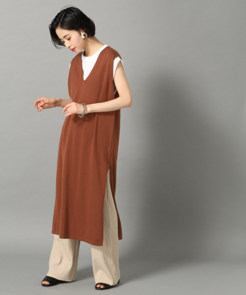 LOWRYS FARM（ローリーズファーム）の「２ＷＡＹフカＶネックワンピース　836247（ワンピース・レディース・ブラック/ブラウン/ベージュ・FREE）」の2枚目の写真