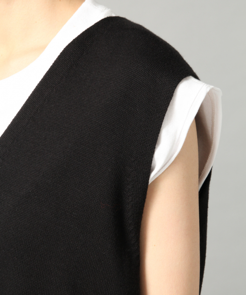 LOWRYS FARM（ローリーズファーム）の「２ＷＡＹフカＶネックワンピース　836247（ワンピース・レディース・ブラック/ブラウン/ベージュ・FREE）」の4枚目の写真