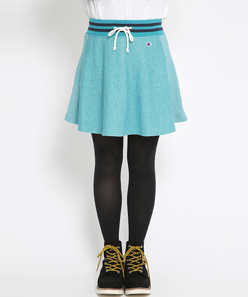 Champion（チャンピオン）の「X-girl×CHAMPION REVERSE WEAVE(R) FLARED SKIRT（スカート・レディース・アッシュ/ブルー/ブラック・2/1）」の3枚目の写真