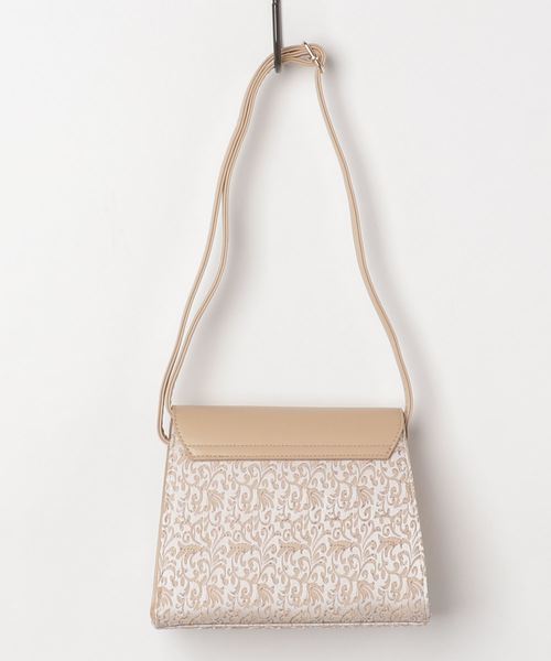 WEGO（ウィゴー）の「WEGO/ベルトフラップショルダーバッグ（ショルダーバッグ・レディース・ベージュ/ブラック/その他1・FREE）」の12枚目の写真