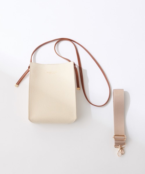 natural couture（ナチュラルクチュール）の「2WAYスクエアショルダーバッグ（ショルダーバッグ・レディース・ブラック/ベージュ/アイボリー/ミント/ブラック系その他/その他1・FREE）」の13枚目の写真