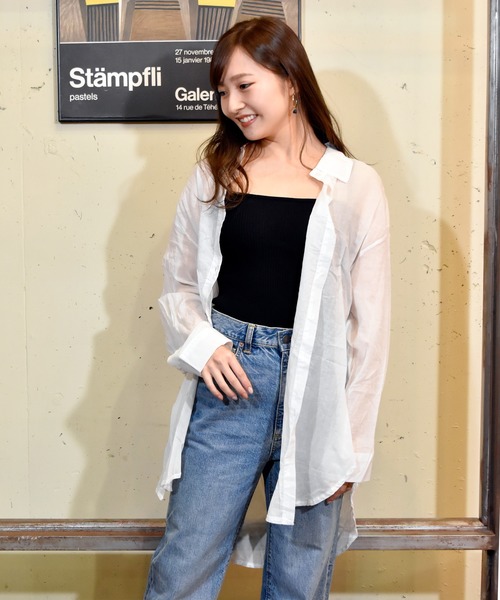 TONE SELECT WEAR（トーンセレクトウェア）の「【TONE SELECT WEAR】シアーロングシャツ(MI)（シャツ/ブラウス・レディース・ホワイト/パープル/ブラウン/グリーン・FREE）」の6枚目の写真