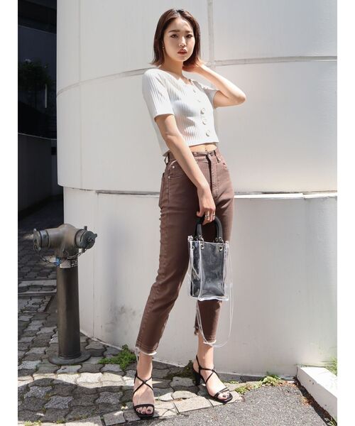 EMODA（エモダ）の「ヘムカットスリムジャストウエストジーンズ（デニムパンツ・レディース・ブラウン/ベージュ/カーキ・SMALL/MEDIUM）」の9枚目の写真