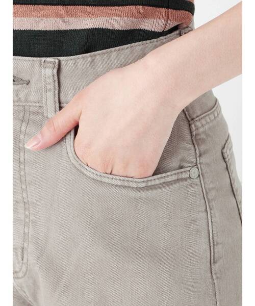 EMODA（エモダ）の「ヘムカットスリムジャストウエストジーンズ（デニムパンツ・レディース・ブラウン/ベージュ/カーキ・SMALL/MEDIUM）」の20枚目の写真