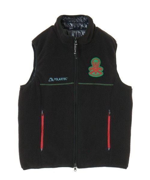 MARK & LONA(マークアンドロナ)の「Polar Reversible Vest | MEN(ダウンベスト・メンズ・アイボリー/ブラック・48/46)」の17枚目の写真