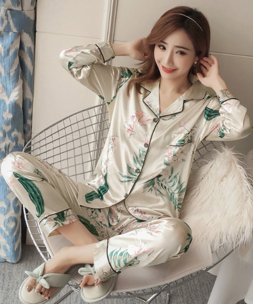 セール レディース きれいめサラテロセットアップルームウェアパジャマ 上下2点セット ルームウェア パジャマ Day Closet デイ クローゼット のファッション通販 Zozotown