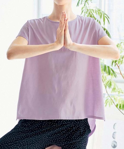 Live in comfort（リブインコンフォート）の「リブ　イン　コンフォート　抗菌防臭加工が心強い　ゆるっとスポＴシャツ（Tシャツ/カットソー・レディース・チャコールグレー/ラベンダー/イエロー系その他/サックスブルー・X-LARGE/SMALL/MEDIUM/XX-LARGE/LARGE/XXX-LARGE）」の3枚目の写真