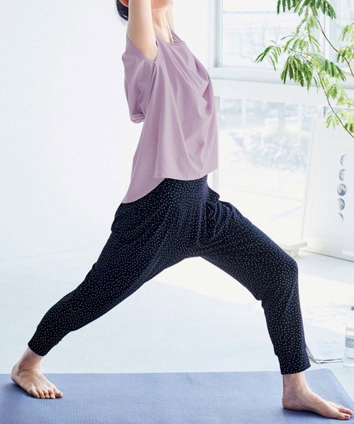 Live in comfort（リブインコンフォート）の「リブ　イン　コンフォート　抗菌防臭加工が心強い　ゆるっとスポＴシャツ（Tシャツ/カットソー・レディース・チャコールグレー/ラベンダー/イエロー系その他/サックスブルー・X-LARGE/SMALL/MEDIUM/XX-LARGE/LARGE/XXX-LARGE）」の6枚目の写真