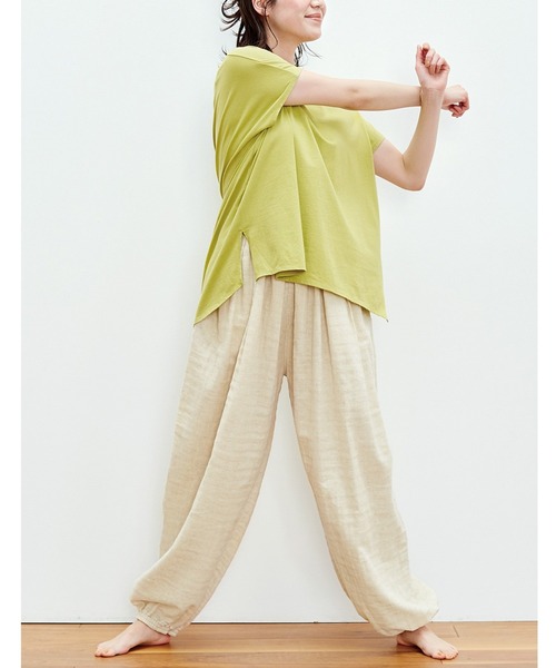 Live in comfort（リブインコンフォート）の「リブ　イン　コンフォート　抗菌防臭加工が心強い　ゆるっとスポＴシャツ（Tシャツ/カットソー・レディース・チャコールグレー/ラベンダー/イエロー系その他/サックスブルー・X-LARGE/SMALL/MEDIUM/XX-LARGE/LARGE/XXX-LARGE）」の21枚目の写真