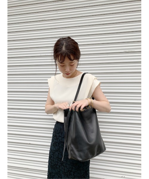 SHENERY（シーナリー）の「レザーバケツショルダーバッグ