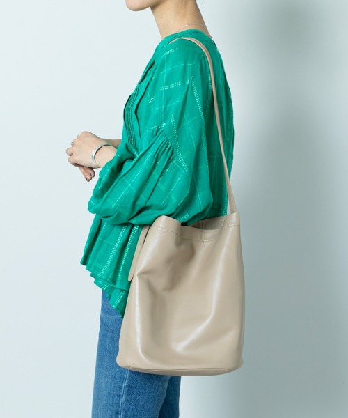 SHENERY（シーナリー）の「レザーバケツショルダーバッグ