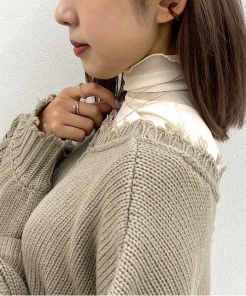 apres jour mignon（アプレジュールミニョン）の「クシュクシュチュールトップス【ZOZOTOWN限定アイテム】（Tシャツ/カットソー・レディース・ブラック/アイボリー・フリー）」の4枚目の写真