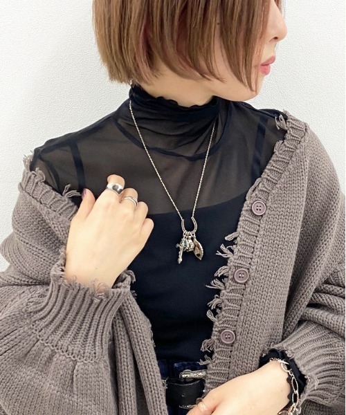 apres jour mignon（アプレジュールミニョン）の「クシュクシュチュールトップス【ZOZOTOWN限定アイテム】（Tシャツ/カットソー・レディース・ブラック/アイボリー・フリー）」の6枚目の写真