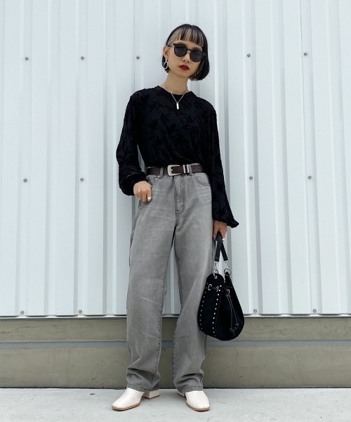 PAGEBOY（ページボーイ）の「オパールリーフハイネックブラウス（シャツ/ブラウス・レディース・ブラック/オフホワイト・FREE）」の9枚目の写真