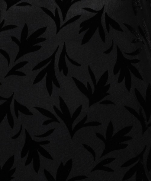 PAGEBOY（ページボーイ）の「オパールリーフハイネックブラウス（シャツ/ブラウス・レディース・ブラック/オフホワイト・FREE）」の10枚目の写真